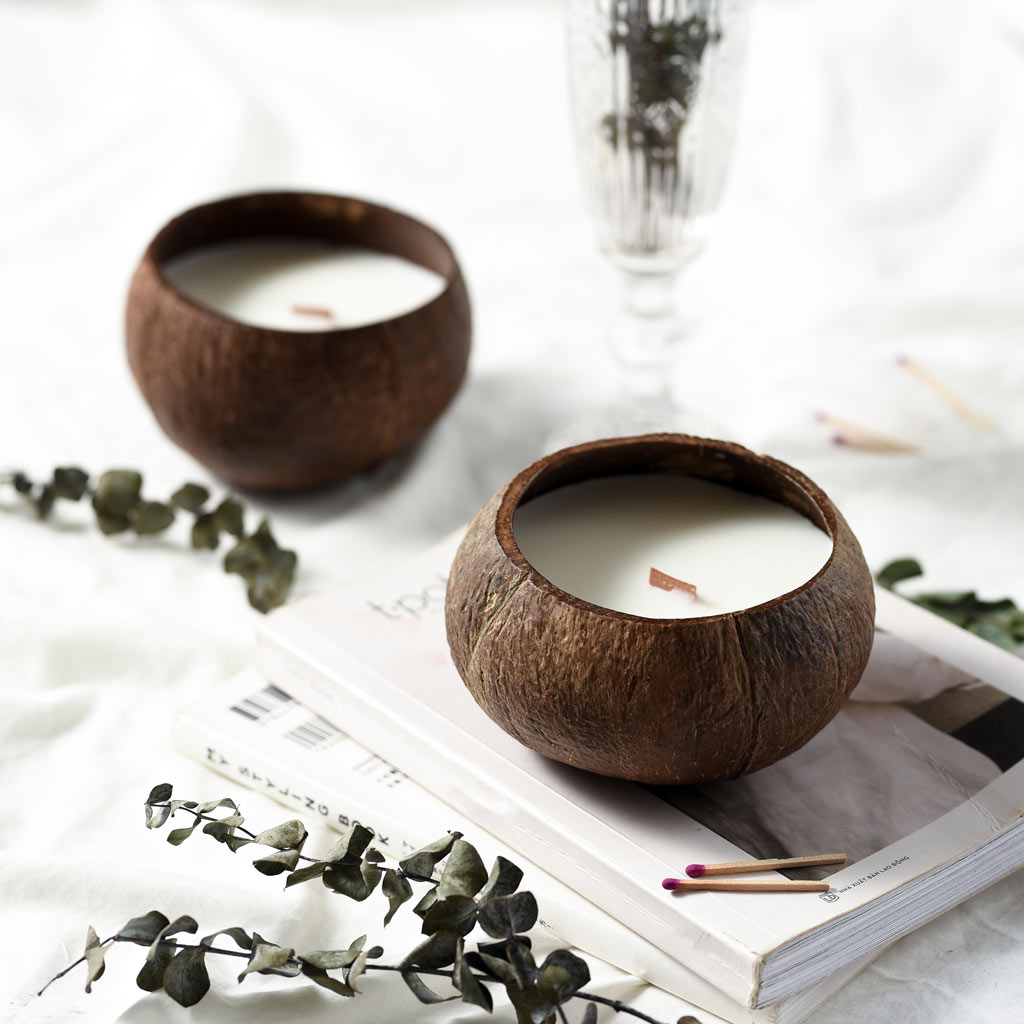 Eco-Friendly Coconut Shell Candle-3