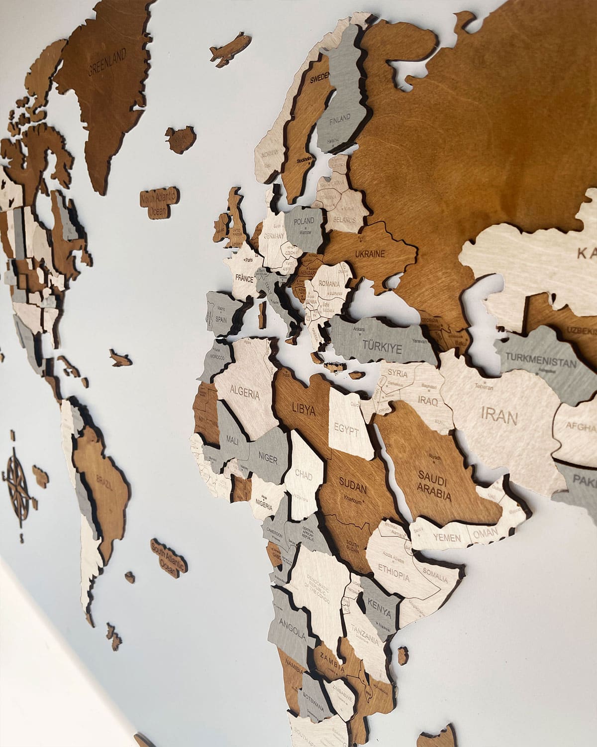 Wooden 3D Wall Map | CREME-3
